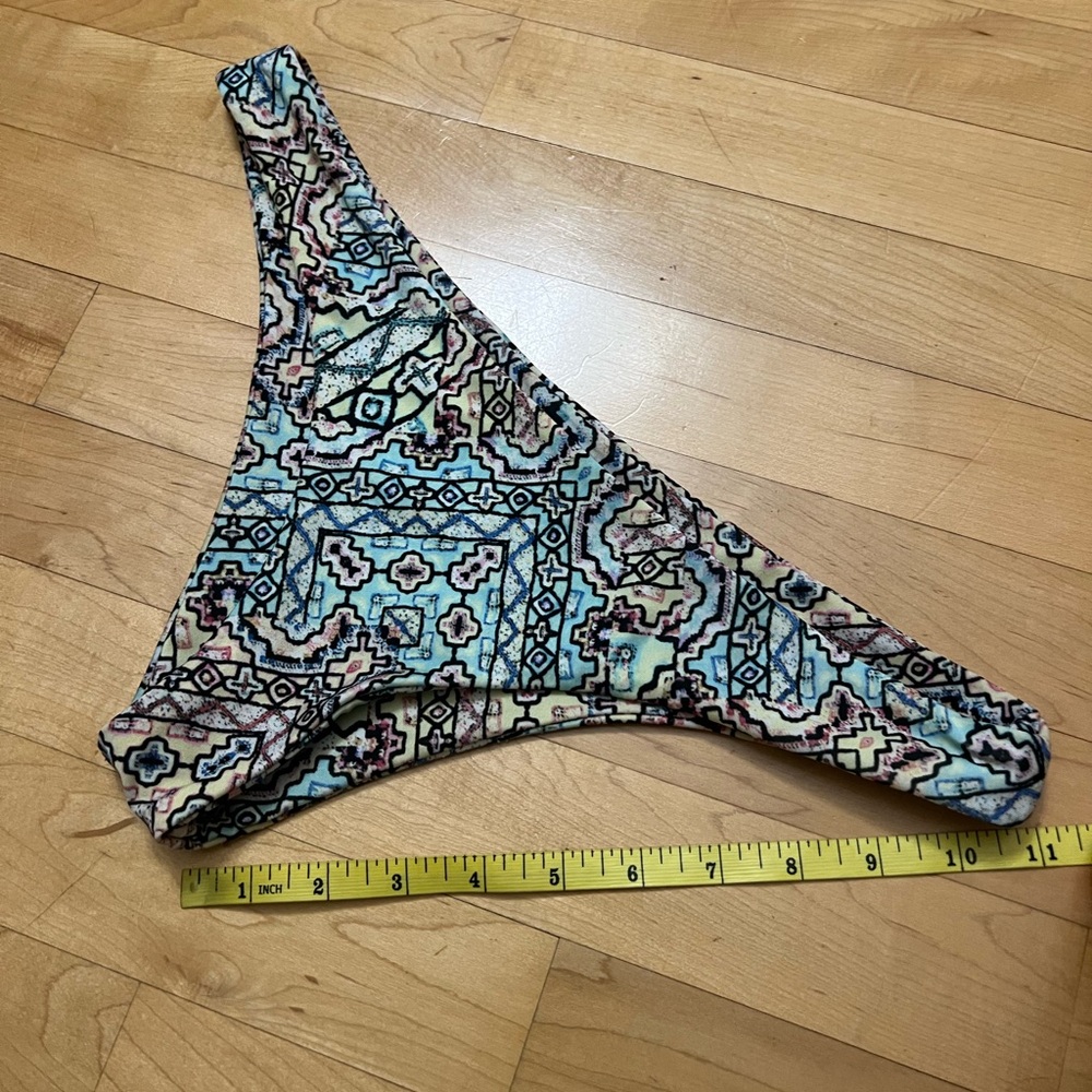 Beach Riot Very Cheeky Bikini Bottom Size Large Geometric Print - Picture 8 of 10